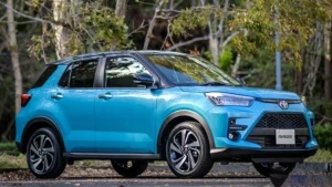 Toyota Hải Dương Raize 10