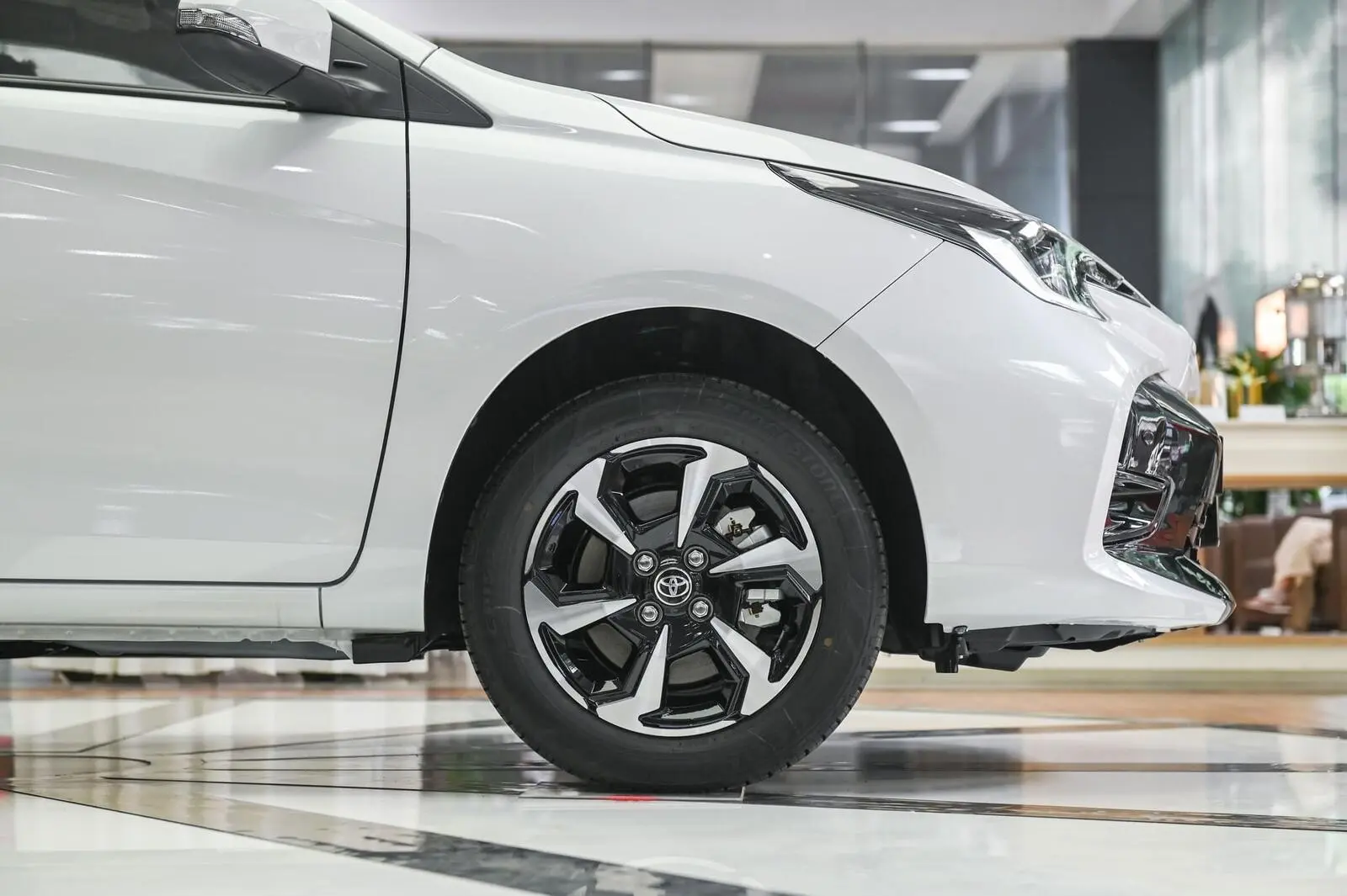 Toyota Vios 1.5G CVT-11