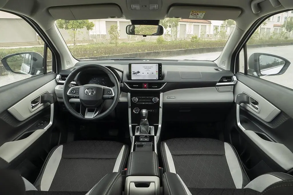 Toyota veloz-19