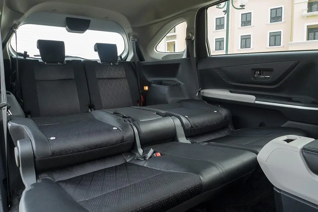 Toyota veloz-24