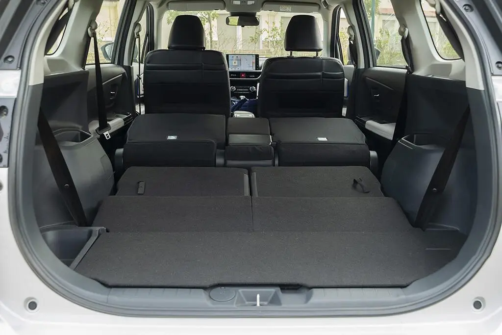 Toyota veloz-28