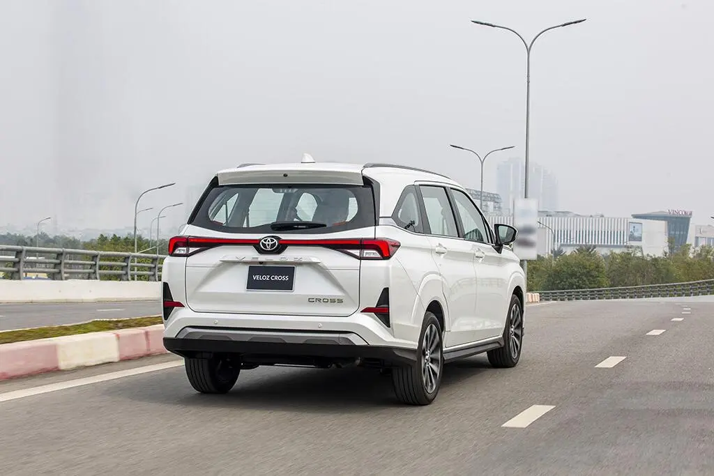 Toyota veloz-30