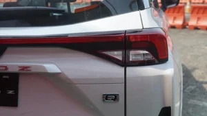 Toyota veloz-5