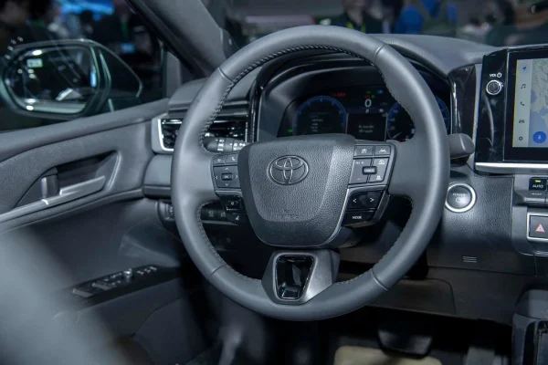 toyota-camry-the-he-moi-bv-21-bbf9xi2