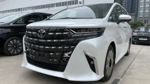 Toyota Alphard 2.4 Turbo-5