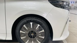 Toyota Alphard 2.4 Turbo-9