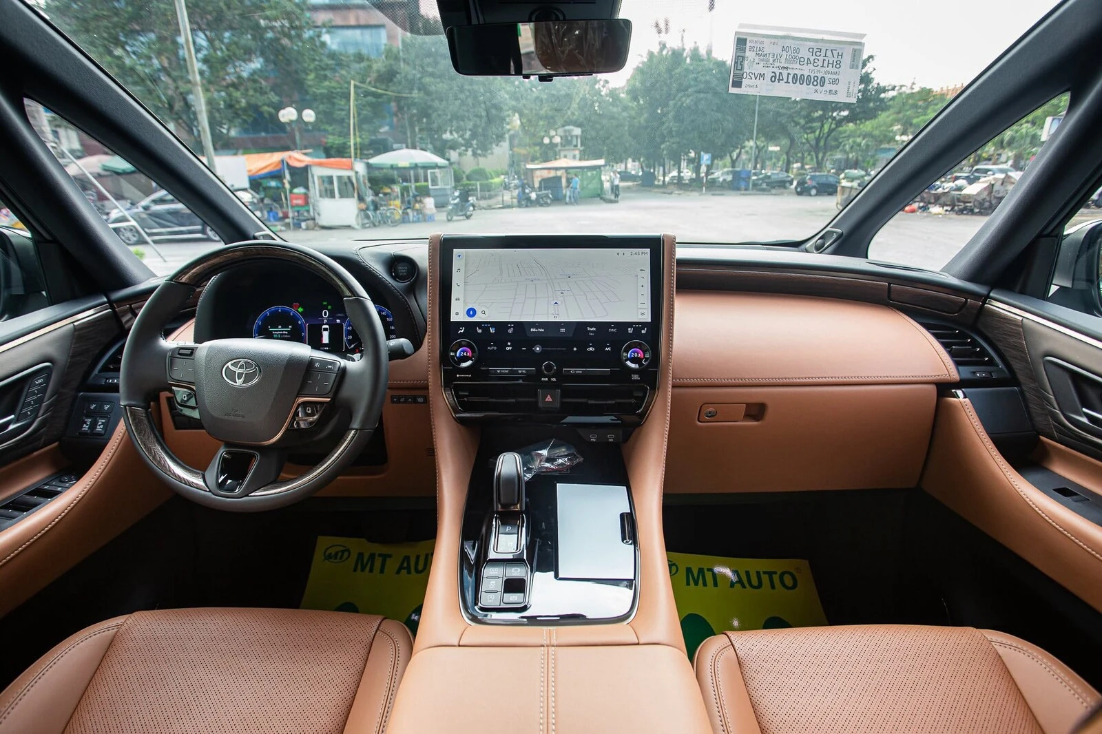 Toyota Alphard 2.5 HEV-9