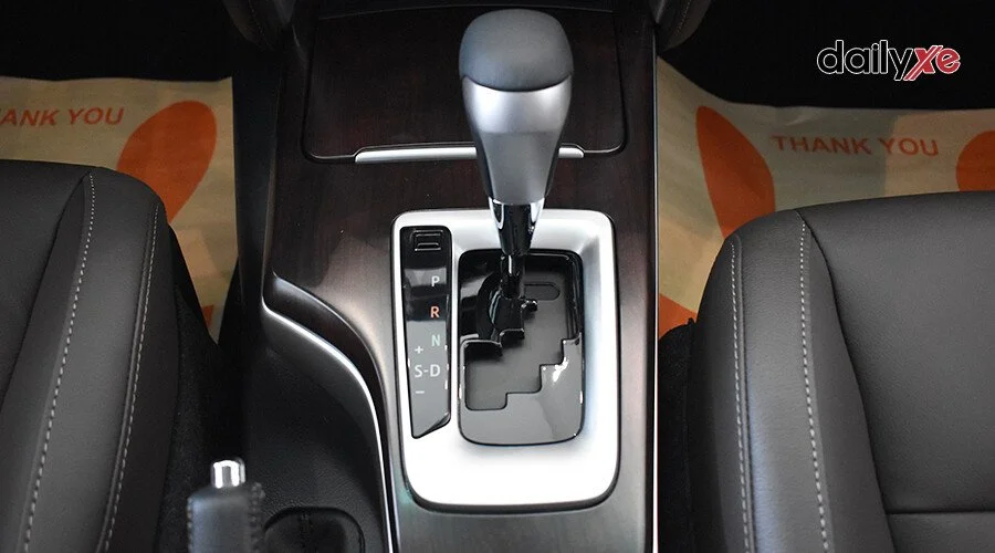 Toyota Fortuner 2.7AT X